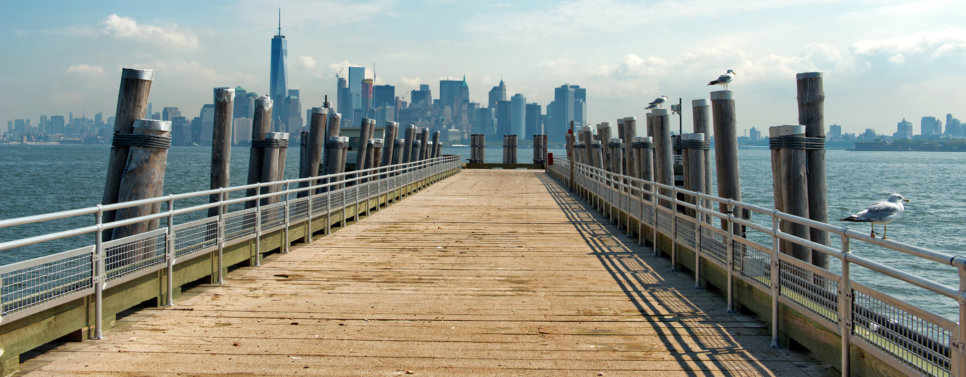Wooden walkway with a stunning NYC view